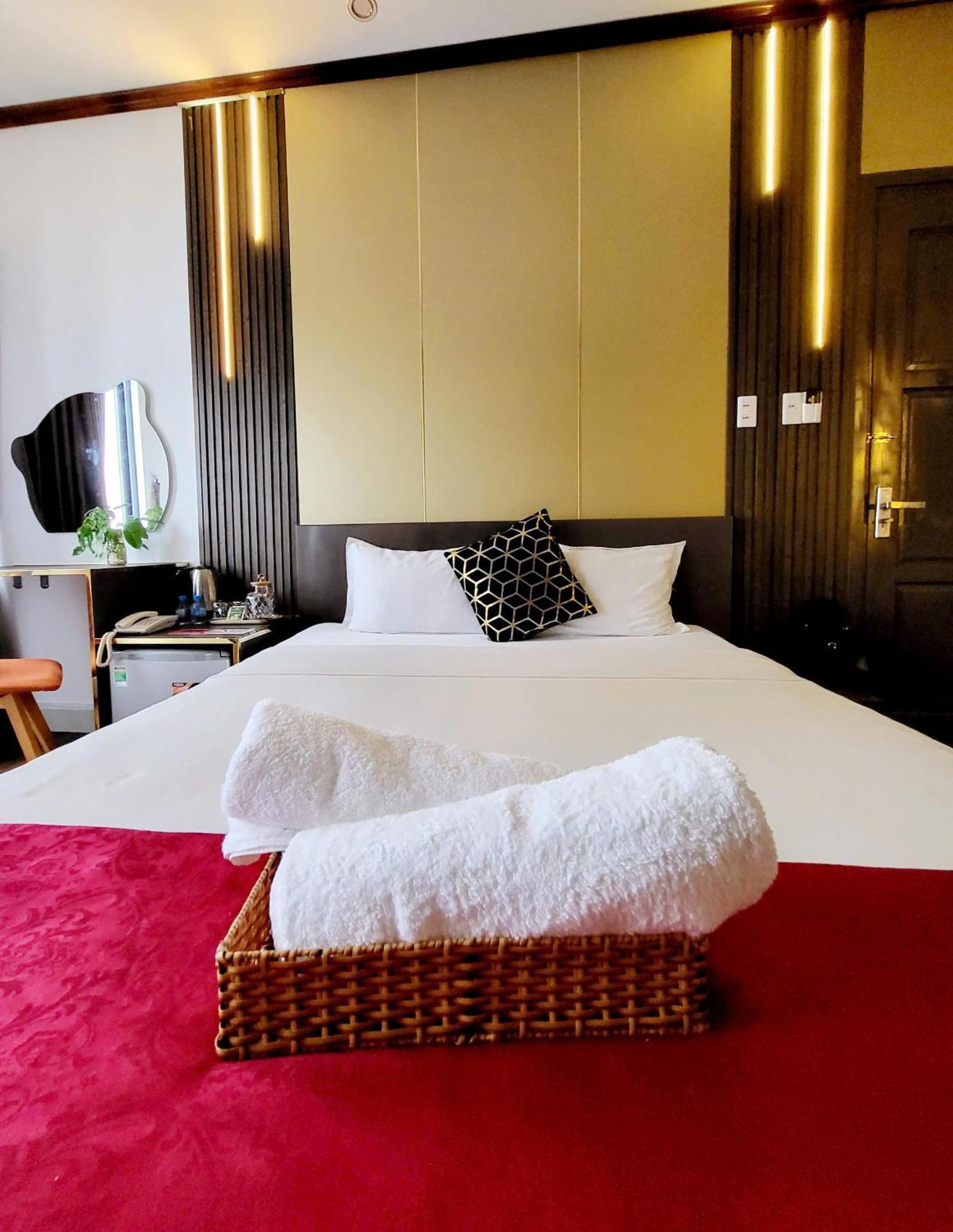 Ha Hotel & Apartment 头顿 外观 照片